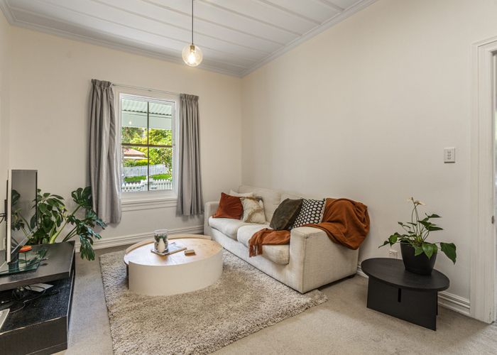  at 33 Kowhai Street, Mount Eden, Auckland