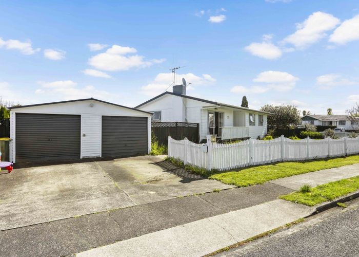  at 2 Bradley Place, Nawton, Hamilton