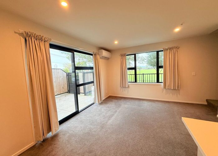  at 4/28 Fitzherbert Road, Wainuiomata, Lower Hutt, Wellington