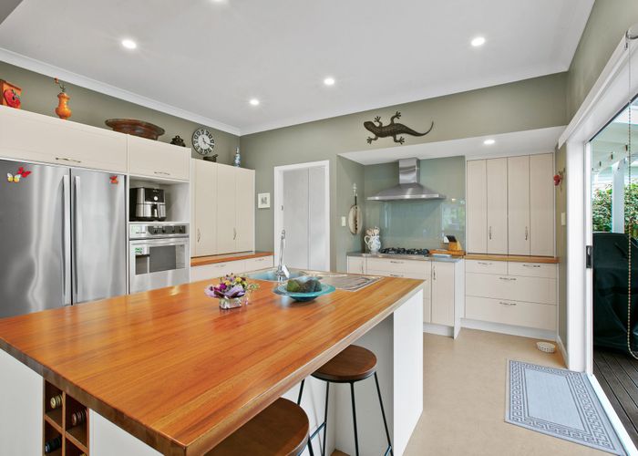  at 348 Saint Aubyn Street, Moturoa, New Plymouth