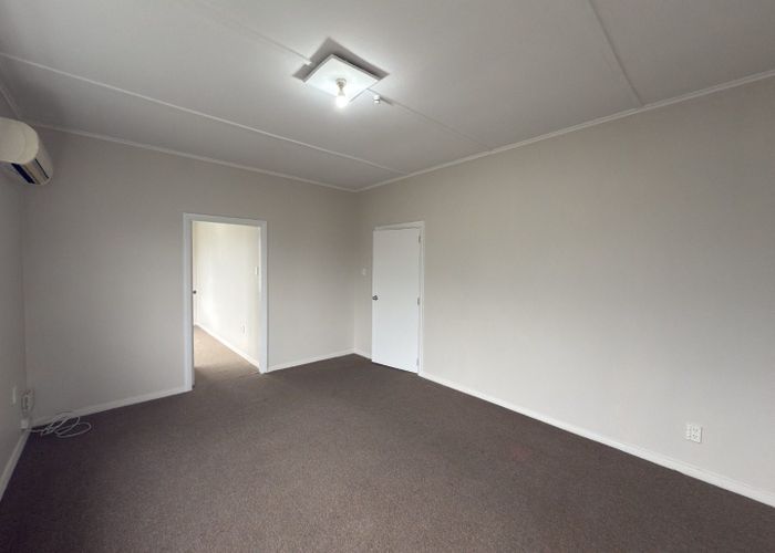  at 31 Dickson Crescent, Hornby, Christchurch City, Canterbury