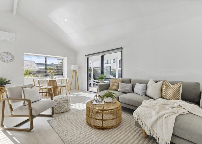  at 5A Hattaway Avenue, Bucklands Beach, Manukau City, Auckland
