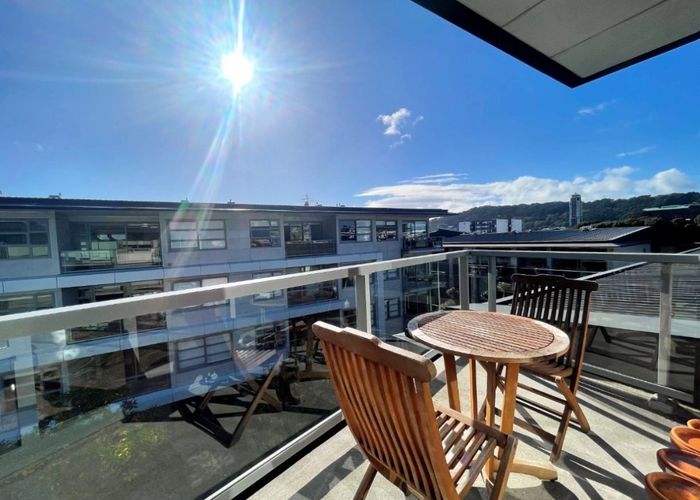  at S407/28 Torrens Terrace, Mount Cook, Wellington