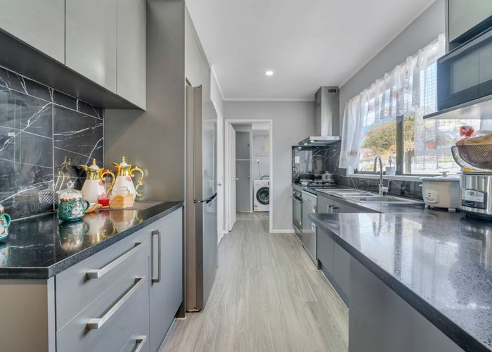  at 7 Frobisher Way, Clendon Park, Manukau City, Auckland