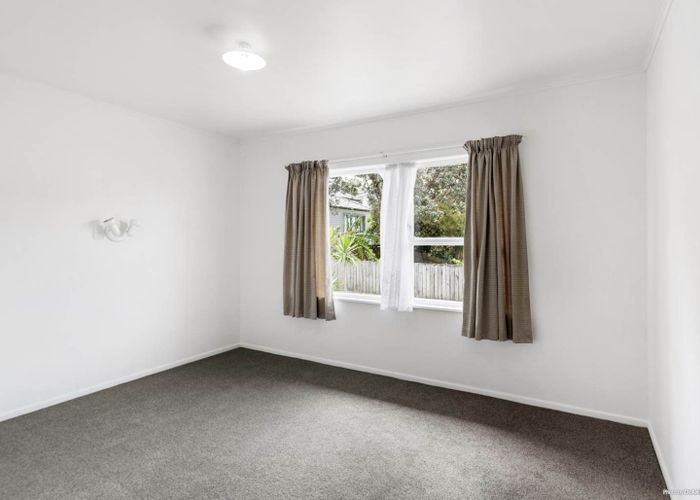  at 1/12 Quona Avenue, Hillsborough, Auckland City, Auckland