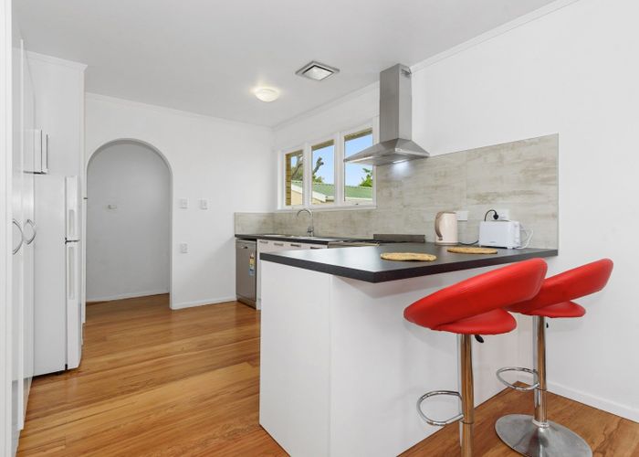  at 17 Beech Crescent, Hillcrest, Hamilton