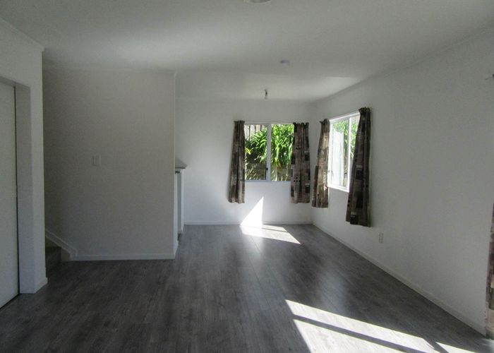  at 23/24 Eastglen Road, Glen Eden, Waitakere City, Auckland
