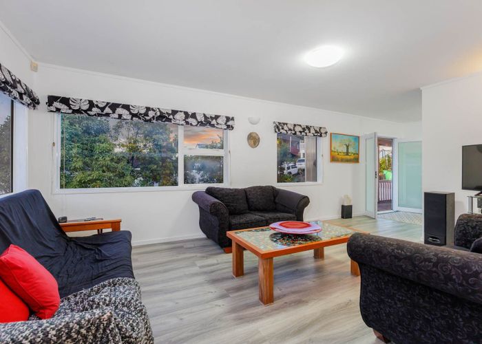  at 26 Squirrel Lane, Browns Bay, North Shore City, Auckland
