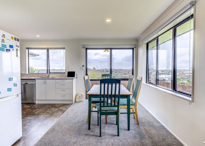  at 11B Sharaleigh Place, Grandview Heights, Hamilton