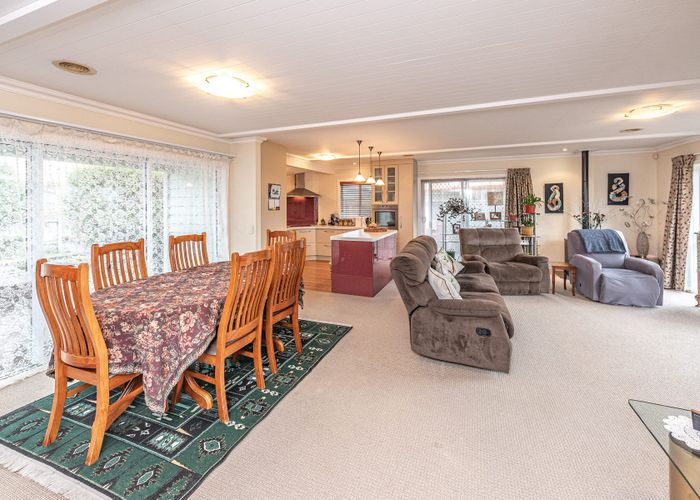  at 12 St Johns Heights, Otamatea, Whanganui