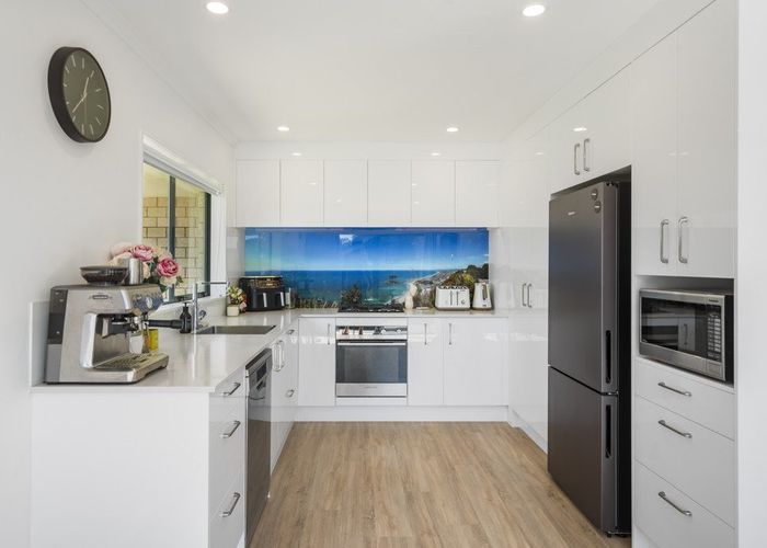  at 14 Katerini Grove, Papamoa Beach, Tauranga, Bay Of Plenty