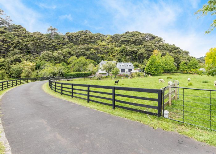  at 115 Te Henga Road, Henderson