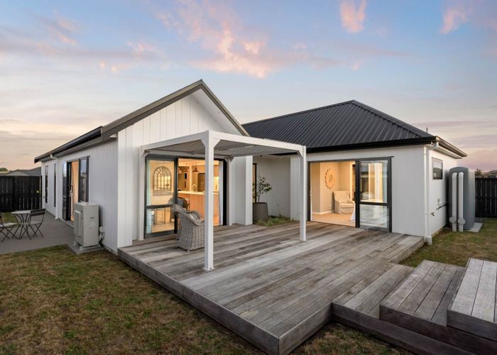  at 10 Te Rata Boulevard, Karaka, Franklin, Auckland