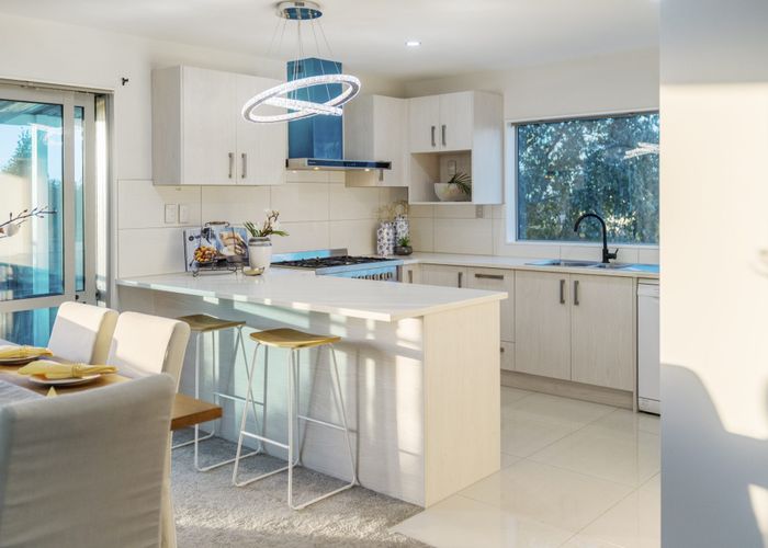  at 2 Dhaka Lane, Ranui, Waitakere City, Auckland