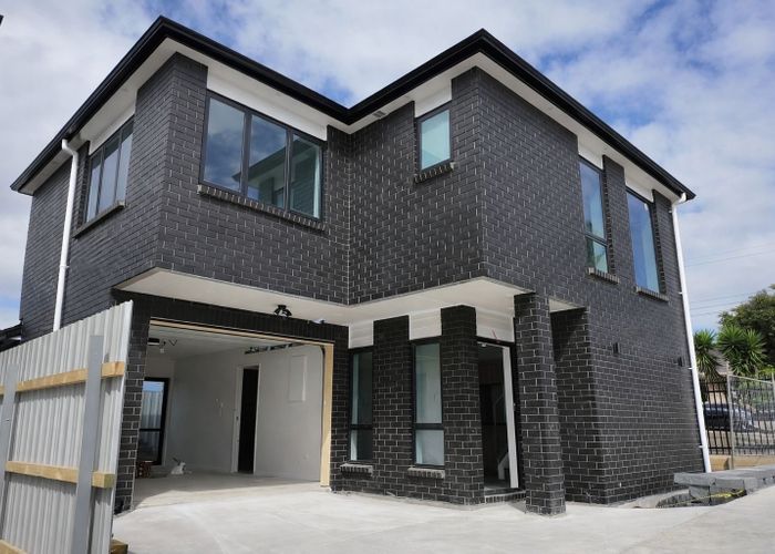  at 6 Kerrydale Road, Manurewa, Manukau City, Auckland
