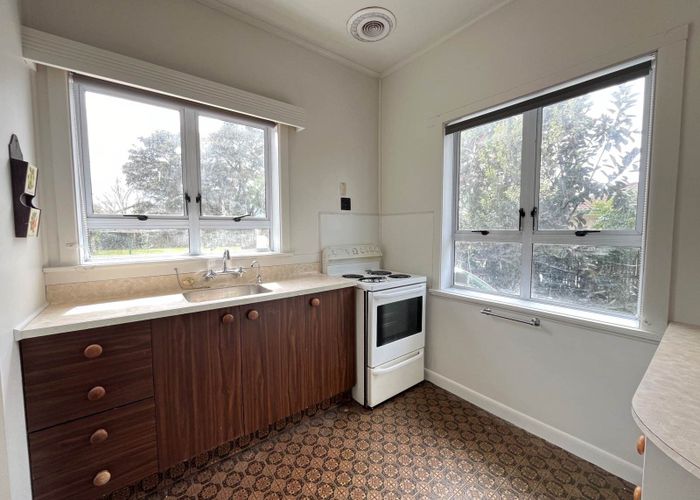  at 11 Allen Avenue, Papatoetoe, Manukau City, Auckland
