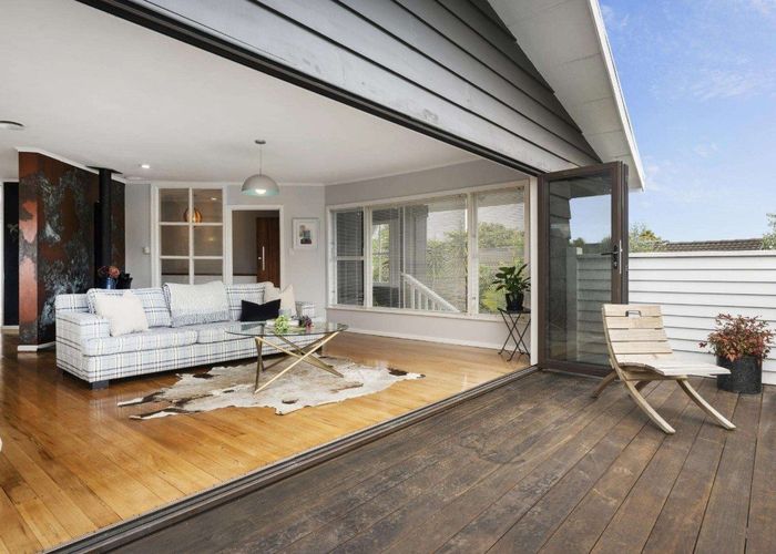  at 97 Wallace Road, Mangere Bridge, Manukau City, Auckland