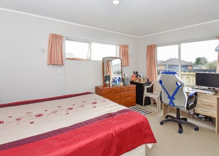  at 18 Elderberry Road, Burswood, Manukau City, Auckland