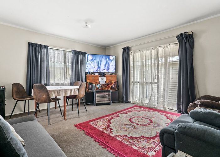  at 22 Elizabeth Avenue, Papatoetoe, Manukau City, Auckland