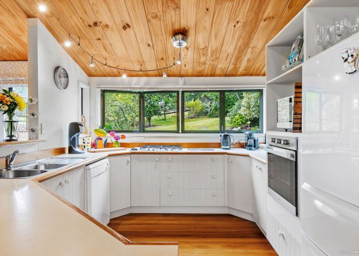  at 670 Monument Road, Clevedon, Papakura