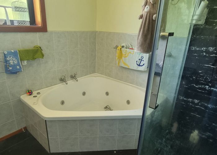  at 22 Chedworth Ave, Bishopdale, Christchurch City, Canterbury