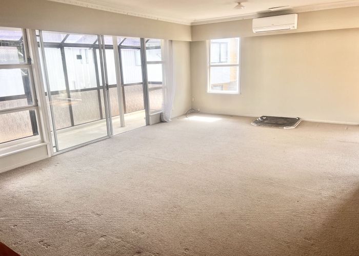 at 9 Chevis Place, Pakuranga, Auckland