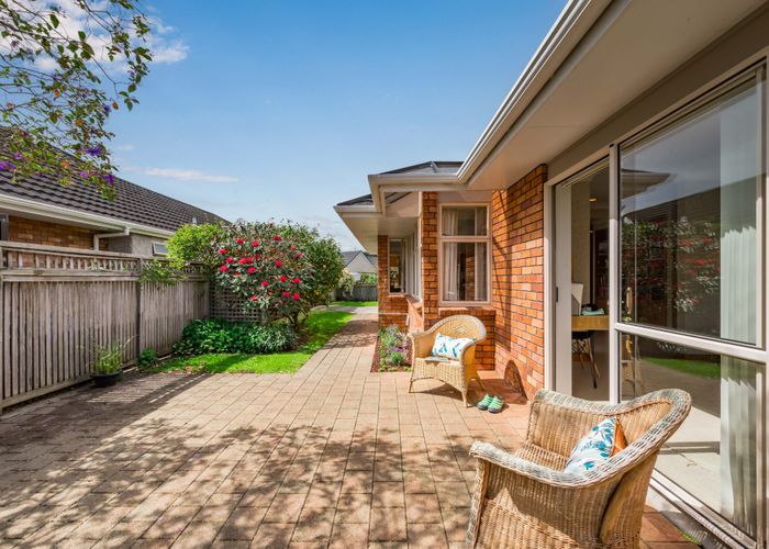  at 1 Greenaway Road, Waikanae, Kapiti Coast, Wellington