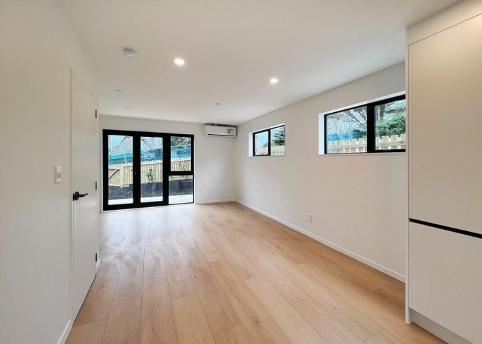  at 1/5 Peverill Crescent, Papatoetoe, Manukau City, Auckland