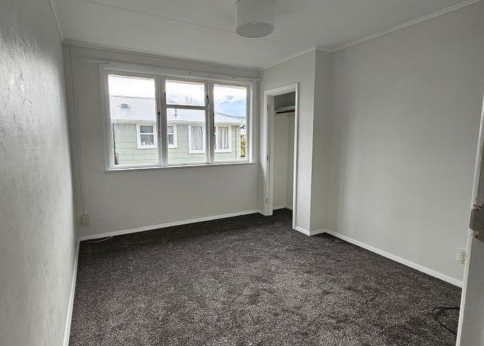  at 19 Speargrass Grove, Timberlea, Upper Hutt
