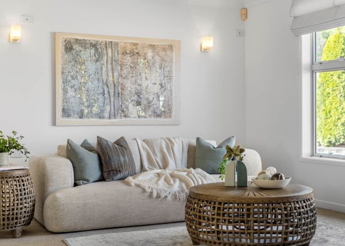  at 6 Mulroy Place, Pinehill, North Shore City, Auckland