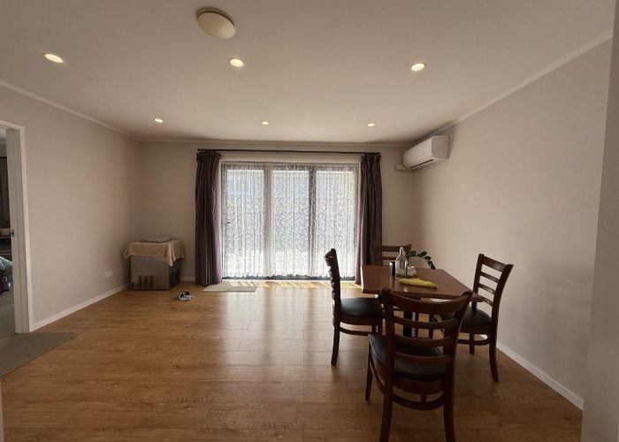  at 3/44 Rua Road, Glen Eden, Auckland