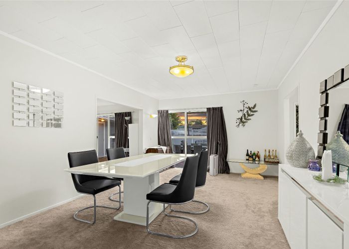  at 37 Bodi Place, Te Atatu South, Auckland