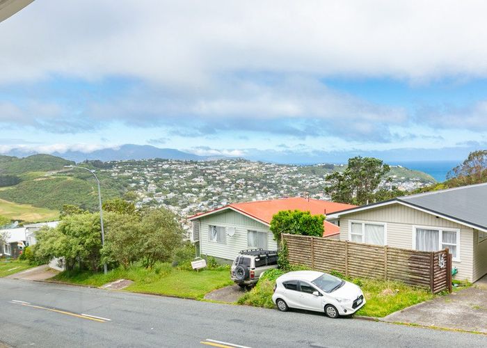  at 9 Halifax Street, Kingston, Wellington, Wellington