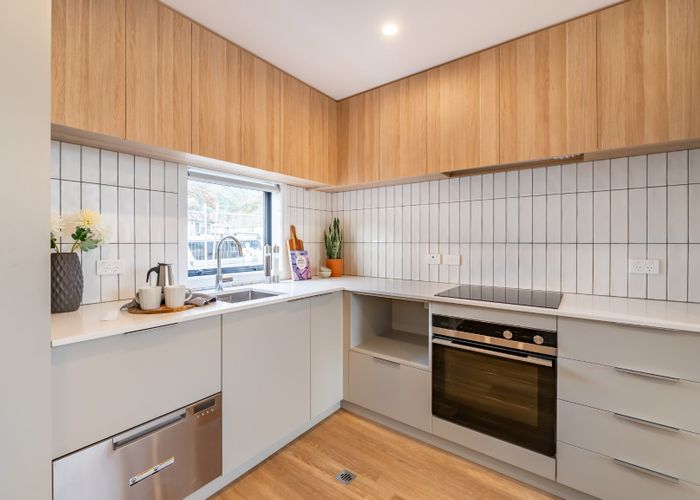  at 1B Rimu Street, Tawa, Wellington