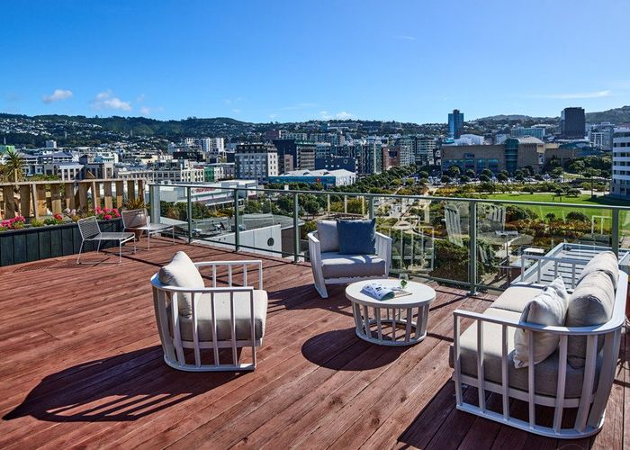  at 63 Roxburgh Street, Mount Victoria, Wellington