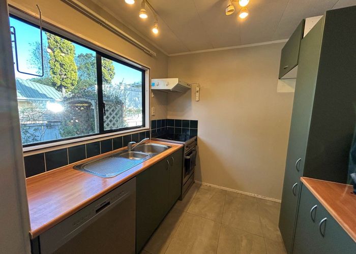  at 41 Holmes Drive South, Massey, Waitakere City, Auckland