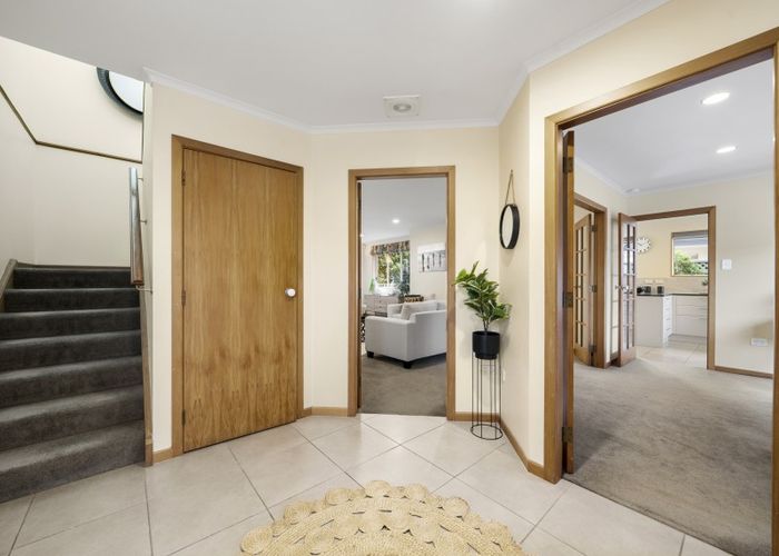  at 1/10 Military Road, Boulcott, Lower Hutt