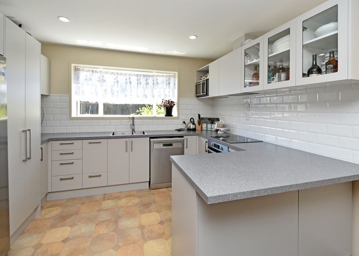  at 1/14 Morrison Avenue, Northcote, Christchurch