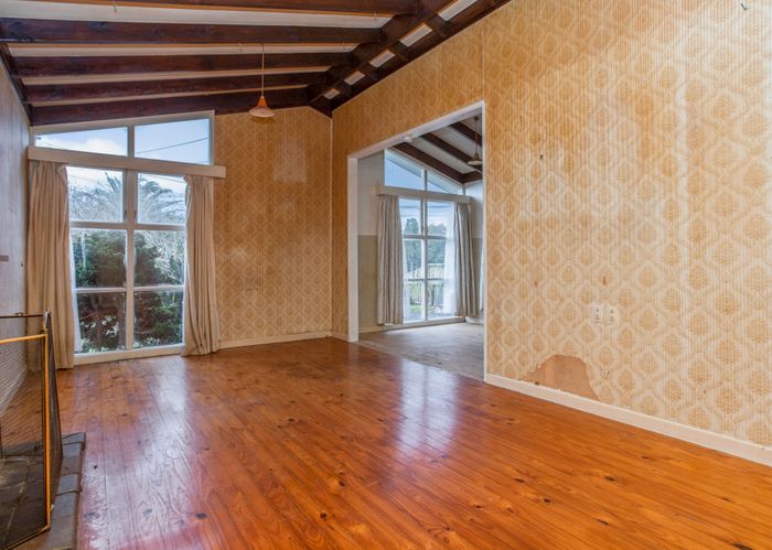  at 12 Gardiner Grove, Mangere East, Auckland
