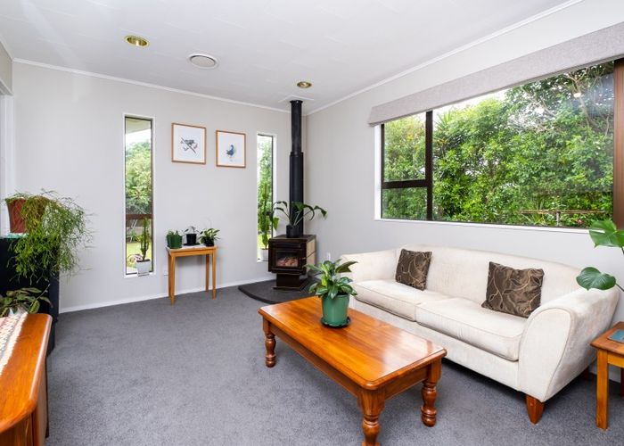  at 4 Thurley Place, Bay View, Napier