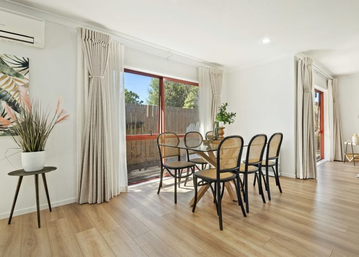  at 5 Fearnley Grove, Albany, North Shore City, Auckland