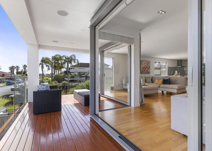  at 38 Takutai Avenue, Bucklands Beach, Manukau City, Auckland