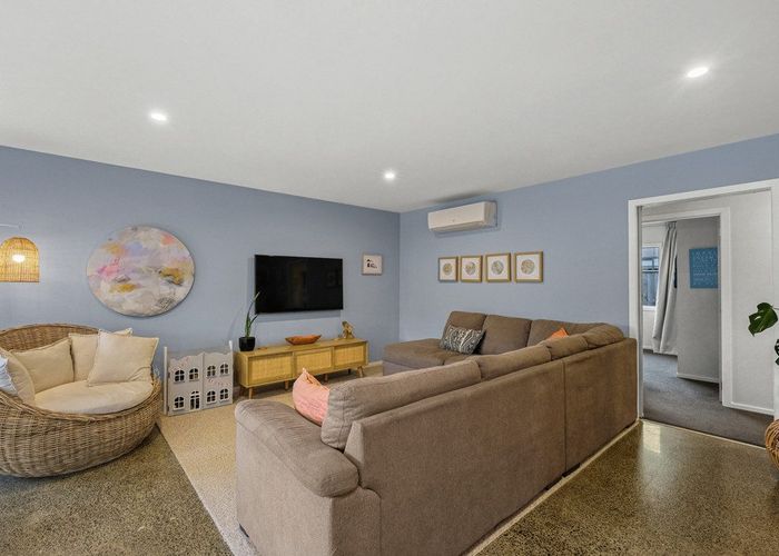  at 18 Hamilton Drive, Wainui, Gisborne