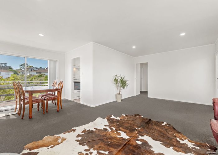  at 2/34B Sunnynook Road, Sunnynook, North Shore City, Auckland