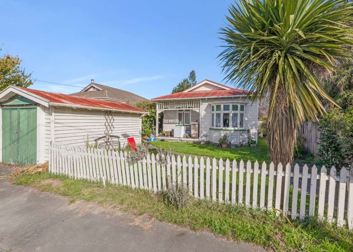  at 16 Newcastle street, Phillipstown, Christchurch City, Canterbury