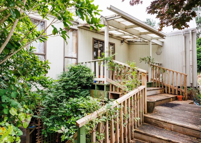  at 105 Clifton Terrace, Fitzherbert, Palmerston North, Manawatu / Whanganui