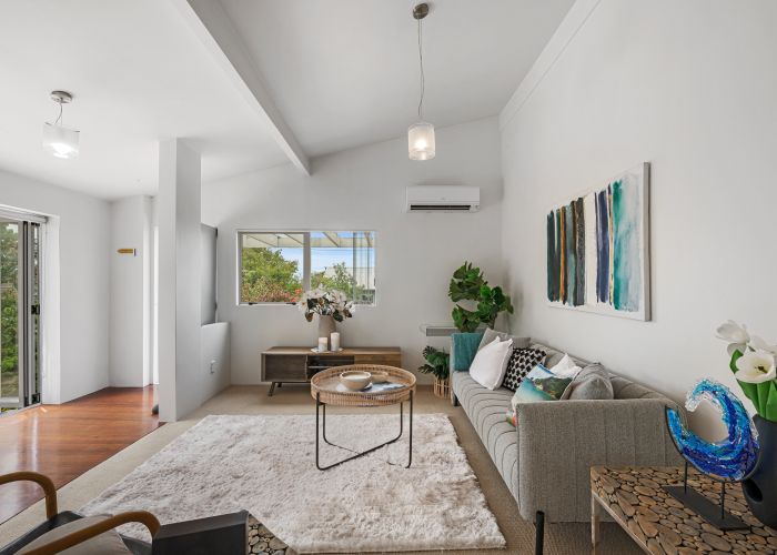  at 1/11 Rewiti Avenue, Takapuna, Auckland