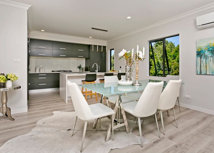  at 10 Newport Place, Forrest Hill, Auckland