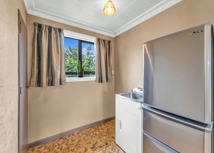  at 6 Earnslaw Crescent, Bryndwr, Christchurch City, Canterbury