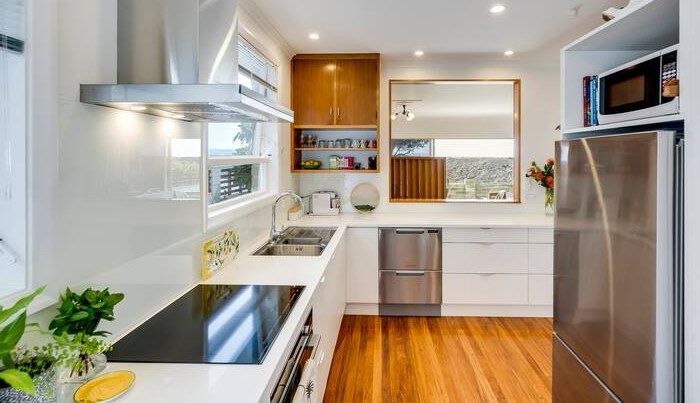 at 10 North Terrace, Westshore, Napier